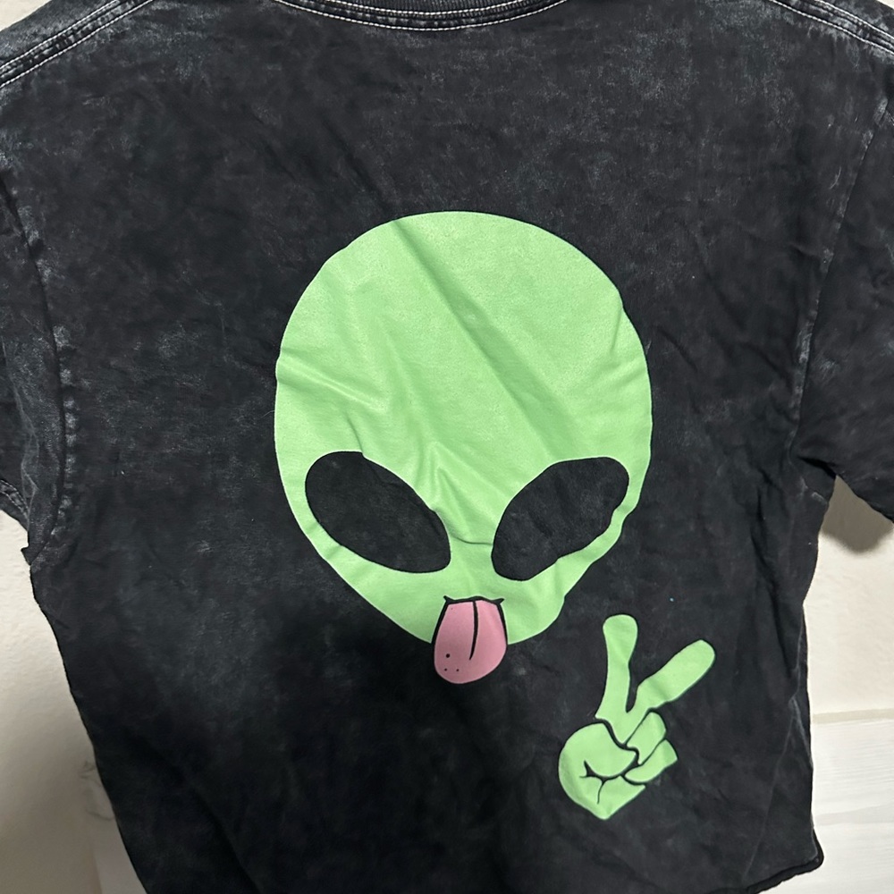 Target shirt - Picture 3 of 3